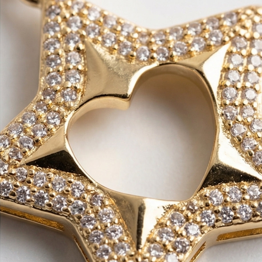 14 Karat vergoldete Sternkette mit Steinen