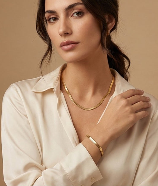 14 KARAT VERGOLDETES ITALIENISCHES HALS- & ARMBAND SET - S07
