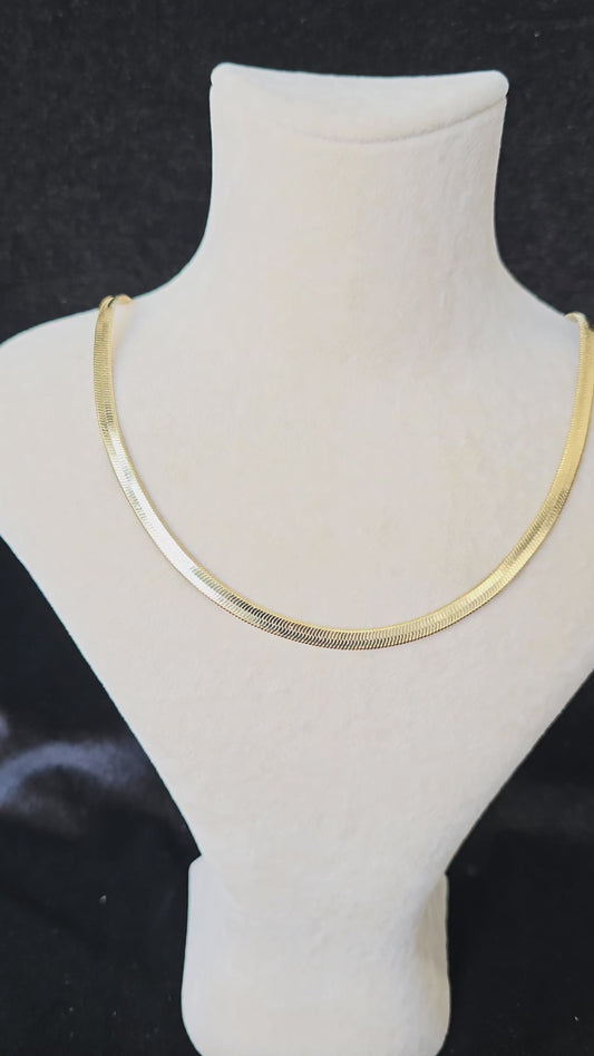 14K GOLD PLATED ITALIAN NECKLACE -K013