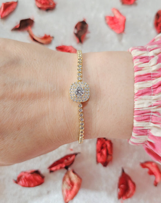 14K GOLD PLATED BAGUETTE TENNIS BRACELET - XP039