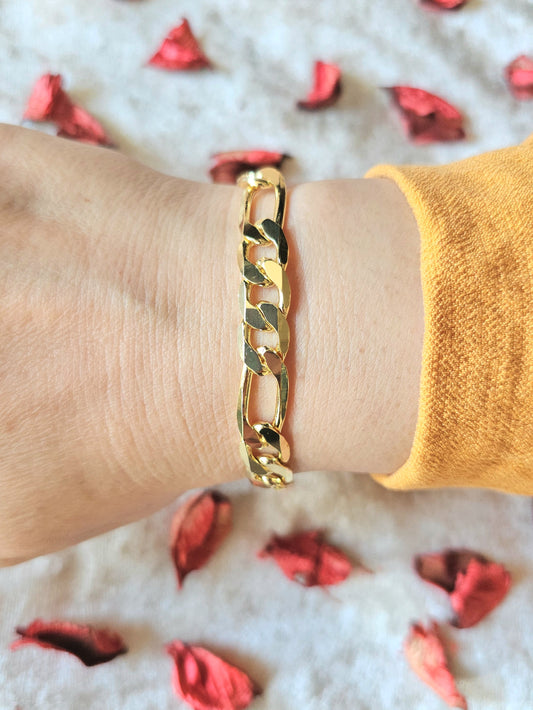 14K GOLD PLATED FIGARO BRACELET - XP032